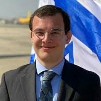 1300+ "Aaronson" profiles