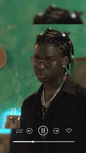 La mejor versión de 'Calm Down' por Molly