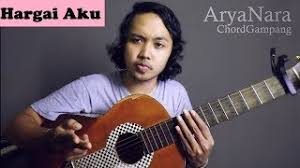 Kalau ingin mengetahui tentang kursus gitar fingerstyle yang saya adakan, klik di sini. Chord Kunci Gitar Hargai Aku Armada Termudah