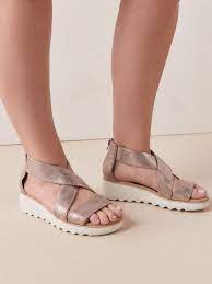 Wide Fit Jillian Rise Leather Sandals Clarks Penningtons