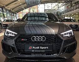 New Kid On The Block Audi Rs4 Avant V6 Bi Turbo 2 9l 450hp Audizentrumfrankfurt Oooo Audidriven What Else Carros Audi Audi Carros