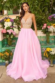 ‫فساتين باللون العاري والألوان – Mydressline‬‎