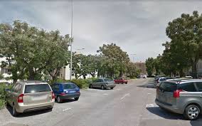 Service des impôts, horaires d'ouverture, adresses et téléphones en narbonne. Aude Un Homme Abattu Sur Un Parking A Narbonne Le Parisien