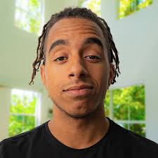 Jordan Welch's Instagram, Twitter & Facebook