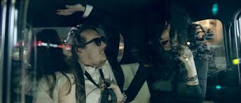 Desi eu vreau sa cred ca nu obosesc niciodata … anul asta si mai ales ultima perioada m'au dus la limita. What S Up A Lansat Videoclipul Piesei Taxi