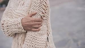 Further, we are going to review the knitting process for the following. Tutorial How To Make A Cotton Tape Sweater Using The Slip Stitch