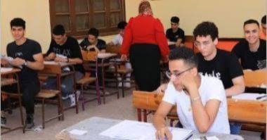 كيف يجهز طلاب الثانوية العامة 2025 أنفسهم نفسيًا قبل الامتحانات؟ - موقع في الجامعة