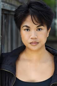 Gloria Miracle's Instagram, Twitter & Facebook