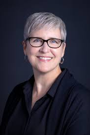 Dawn Lindquist's Instagram, Twitter & Facebook