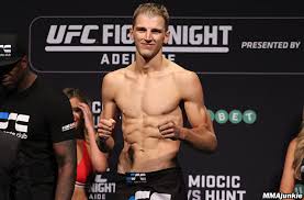 Next fight of dan hooker is not determined yet. Daniel Hooker S Quest For Ufc Success Led Him To Neil Magny S Couch Mma Junkie