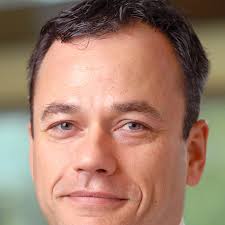 Stefan HOLLAND‐CUNZ