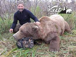 The alaska peninsula brown bear is any member of the grizzly bear(ursus arctos horribilis) that lives in the coastal regions of southern alaska. Alaska Peninsula Brown Bear The Adventure Vast Alaska