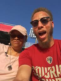 Loretta Ellison (@LoMissann119)