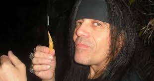 Fallece en Miami el destacado rockero cubano Roberto Armada (Skippy)