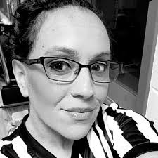 Elaine Simon/Layne Rosario (@LatinaRefLayne)