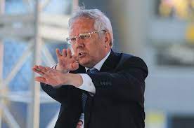 Aziz yıldırım kimdir, fenerbahçe kulübü başkanı aziz yıldırım, 1952 doğumlu diyarbakır'lı iş adamı ve yönetici. Aziz Yildirim Dan Yalanlama Ntvspor Net
