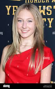 Isabella gold hi-res stock photography and images