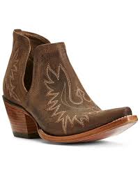Ariat Women S Dixon Weathered Western Booties Snip Toe Boot Barn