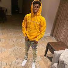Supreme bandana box logo black hoodie. Pin By Ypc On Yb Wallpaper Nba Outfit Rapper Outfits Nba Baby