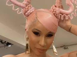 Plus, it conditions, reduces frizz, and improves elasticity. Cardi B Wears Pink Heart Shaped Hair On Instagram