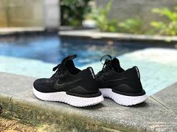 The nike epic react flyknit has a reinforcement on the heel to help keep the foot in place, while the rubber reinforcements on the sole prevent premature wear and tear. Review Nike Epic React Flyknit 2 Running Malaysia