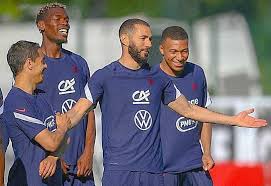 Real madrid president florentino perez is reportedly open to selling star striker karim benzema in order to help fund a summer move for as monaco's kylian mbappe. Karim Benzema On Twitter See You Kmbappe Paulpogba Wissbenyedder Fff Workinghard Nueve