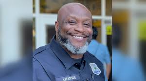 Beloved South Bend police officer retires