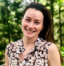 Danielle Miley's Instagram, Twitter & Facebook