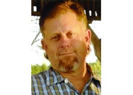 Robert Averitt's Instagram, Twitter & Facebook