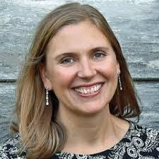 Keri Santos's Instagram, Twitter & Facebook