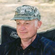 Member Steve Ferguson responded to a post I did months ago about Montgomery  Ward with the photo below of his father playing pool with Minnesota Fats.  **Fats was making a promotional appearance