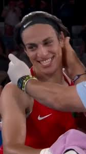 Imane Khelif gana el oro olímpico en el boxeo femenino (peso wélter) de  estos juegos olímpicos #Paris2024 Yang Liu representante de #china queda  con la medalla de plata. #Olympics #juegosolimpicos ...