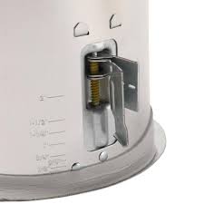 It is a lightolier 0030. Halo E26 6 In Aluminum Recessed Lighting Housing For Remodel Ceiling Insulation Contact Air Tite E7ricat The Home Depot