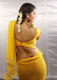Hindi actress spruha joshi blue saree stills. This Actress Look So Bold And Beautiful In Yellow Saree Know About Her Tezz Buzz English Dailyhunt