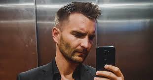 Reżyser Życia do hejterów: “Dlaczego życzycie mi śmierci?”