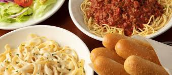 The bundle includes lasagna, salad, and breadsticks. Look This Restaurant From The Breadsticks Meme Is Finally In The Philippines When In Manila
