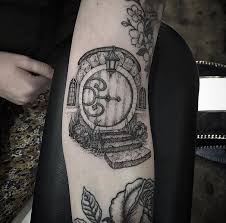 See more ideas about hobbit tattoo, lotr art, the hobbit. Hobbit Hole Tattoo Lotr Tattoo Tattoos Hobbit Tattoo