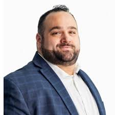 Congratulations to Michael Gallagher, COO of Restaurant Associates for  celebrating his 30th anniversary with the company! Always a chef at heart…  Michael, you are appreciated!