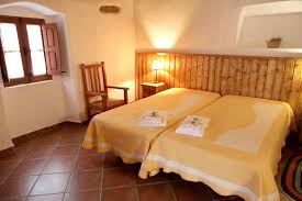 As opposed to most beaches in the southern algarve, famous for its rugged cliffs, the beaches of castro marim feature a stunning backdrop of low sandy dunes. House With One Bedroom In Castro Marim With Wonderful Mountain View Shared Pool Furnished Terrace 11 Km From The Beach Castro Marim Updated 2021 Prices