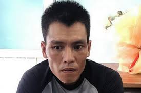 Leo trụ điện cao thế ăn trộm gần 300 thanh thép