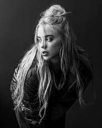 Billie eilish wallpapers with several others pose and costume decorative background of a graphical user interface for your mobile phone android, tablet billie eilish wallpaper black part of billie eilish wallpapers. Billie Eilish Black And White Wallpapers Wallpaper Cave