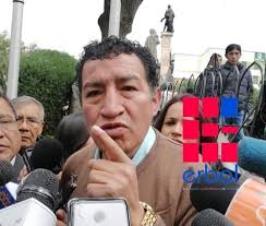 El diputado del MAS, #VíctorBorda, asegura que #EvoMorales no renunciará a  su candidatura tras el pedido del ministro #IvánArias que decline su  postulación antes de pedir paz. #LaPalabraDeEvo