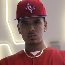 Stream Young Thowed music