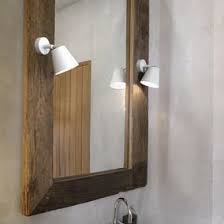 Skandinavische Leuchten Helle Freundliche Farben Und Viel Natur Der Skandi Look Bringt Gemutlichkei Badezimmerspiegel Beleuchtung Wandleuchte Badezimmerlampe