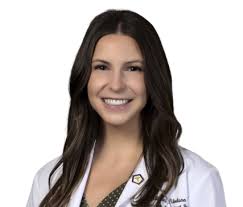 Allison Bledsoe's Instagram, Twitter & Facebook