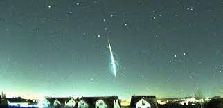 Nasa/jpl because meteors leave streaks of light in the sky, they are sometimes confused with comets. Meteor Activity Outlook For 20 26 March 2021 Imo
