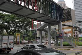 Betalingen aan ons kunnen de volgorde van de weergegeven prijzen beïnvloeden. Azmi Abdul Aziz On Twitter Dang Wangi Lrt Station Is Located Near The Western End Of Jln Ampang One Of Kl S Most Prominent Business Addresses A Covered Walkway Links This Station With