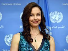 The actress took to instagram sunday to provide an update about her progress with physical therapy months after tripping over a. Ashley Judd Recovers After Accident In Congo Rainforest