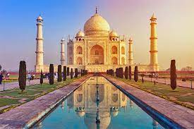 Beautiful young woman in an evening dress crystal. India In Pictures 20 Beautiful Places To Photograph Planetware