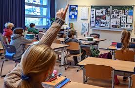 Bitte erfragen sie diese termin direkt bei der zuständigen schule. Prasenzunterricht Warum Baden Wurttemberg Die Schuler Zuruck In Die Schule Holt Baden Wurttemberg Stuttgarter Zeitung